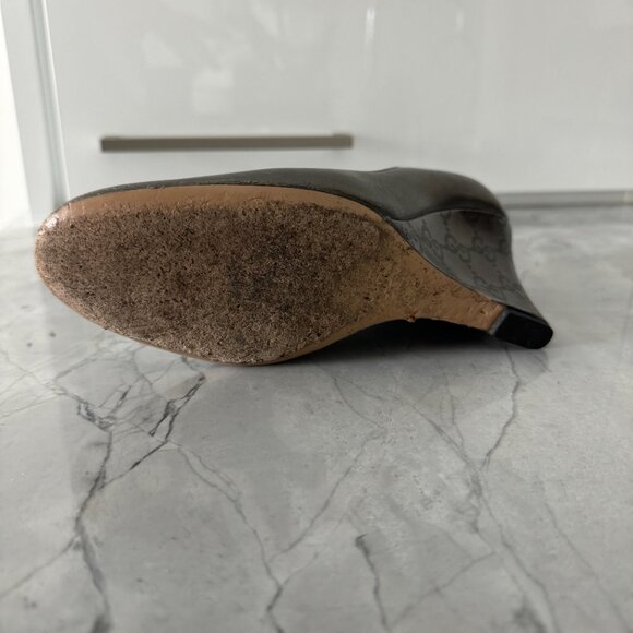 Gucci platinum wedges vintage size 6+ with Box, dusters and booklet Full Set - Picture 10 of 16